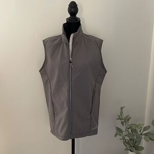 Mens Sperry Top Sider Vest. STS35 Size Medium
Soft-Shell fleece line‎ vest